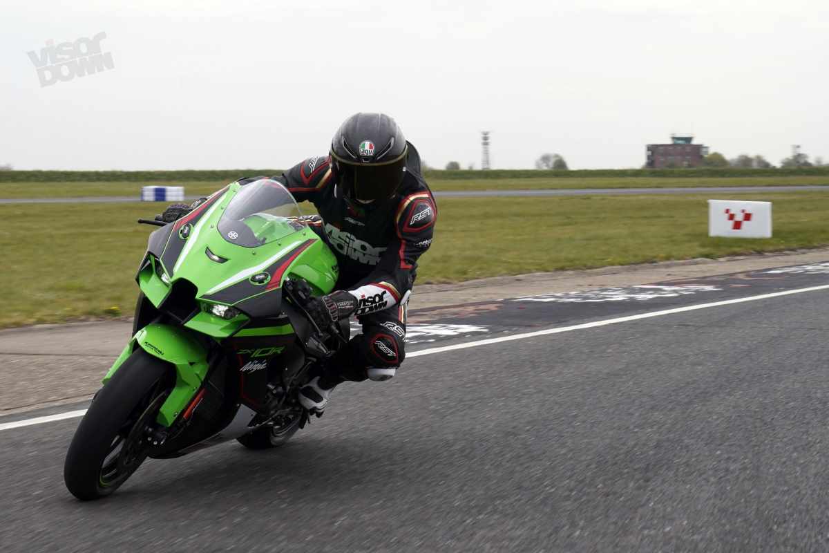 Kawasaki deals ninja 10rr